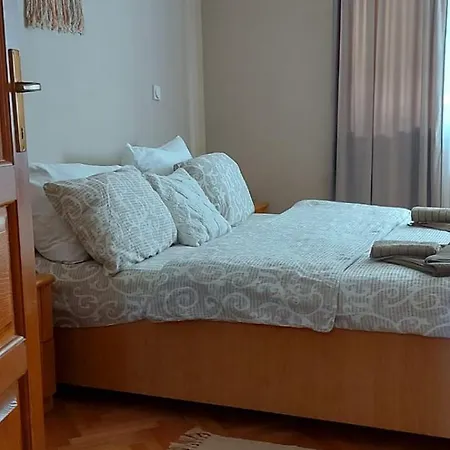 La Viva 소코 반자